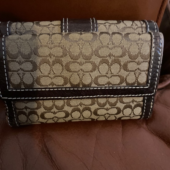 Coach Wallet - Picture 3 of 4
